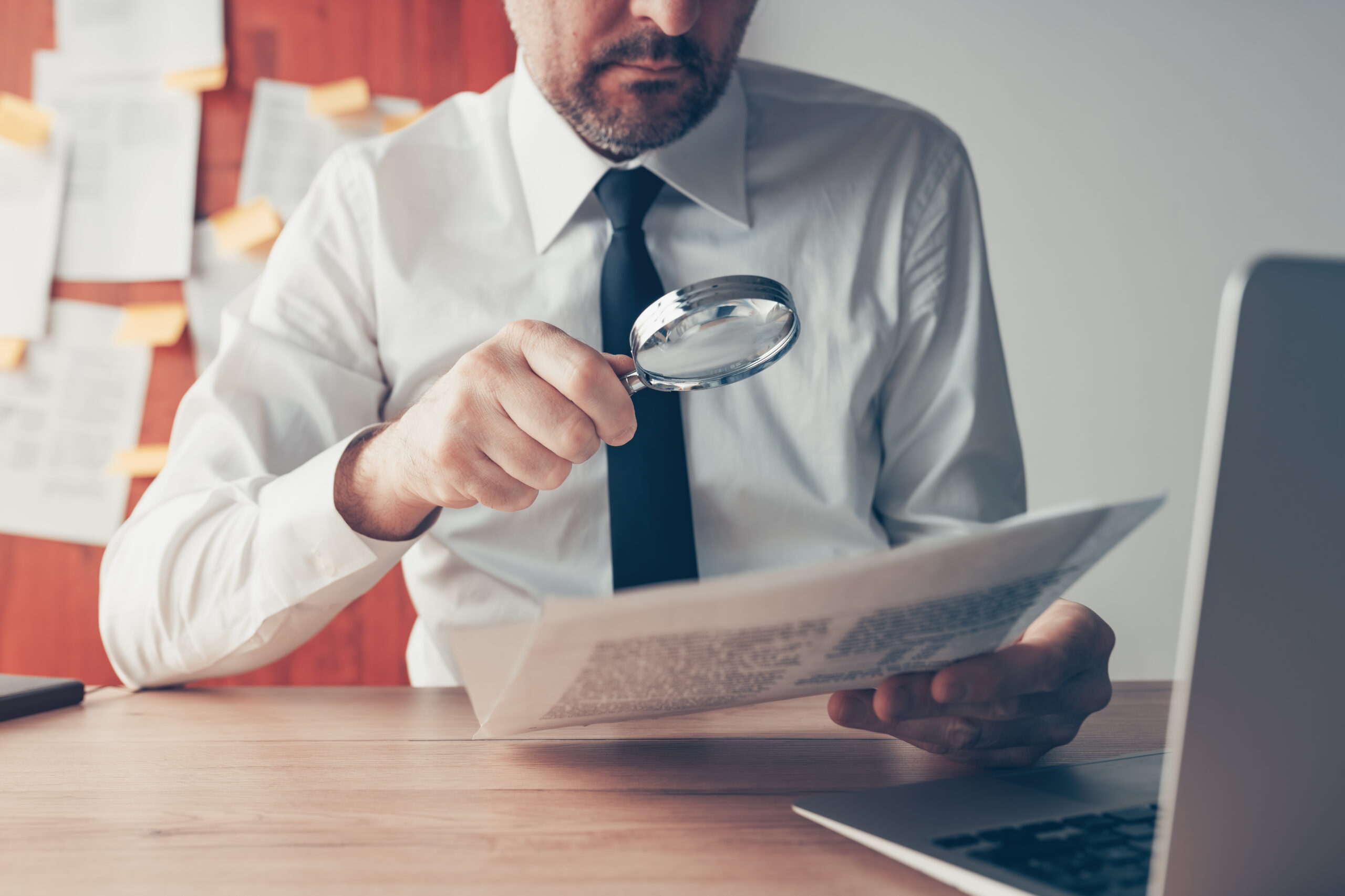 Should You Use a Title Search Company or Title Search Software?