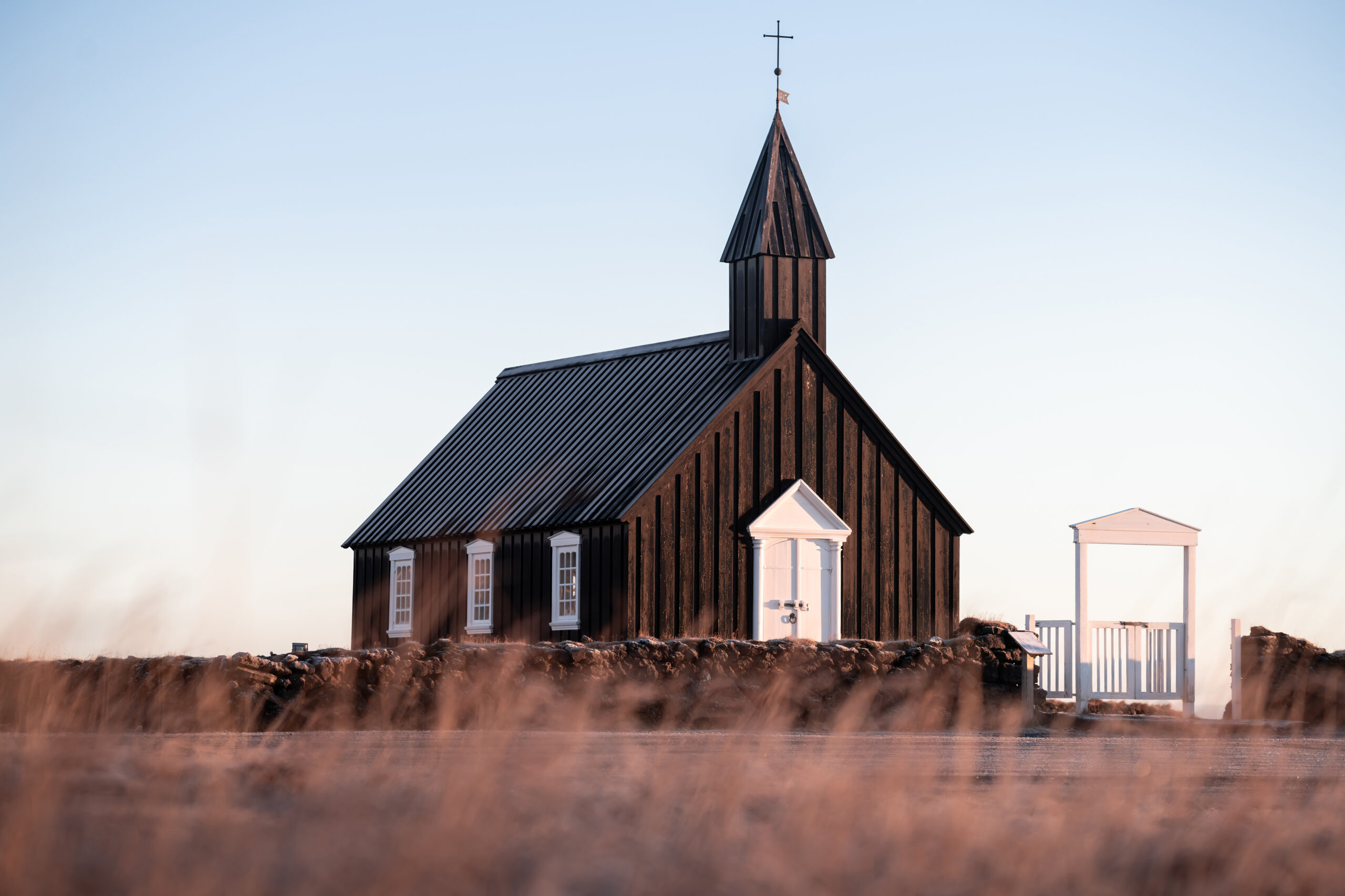 Top Tips for Handling Commercial Title Searches for Churches and Cemeteries